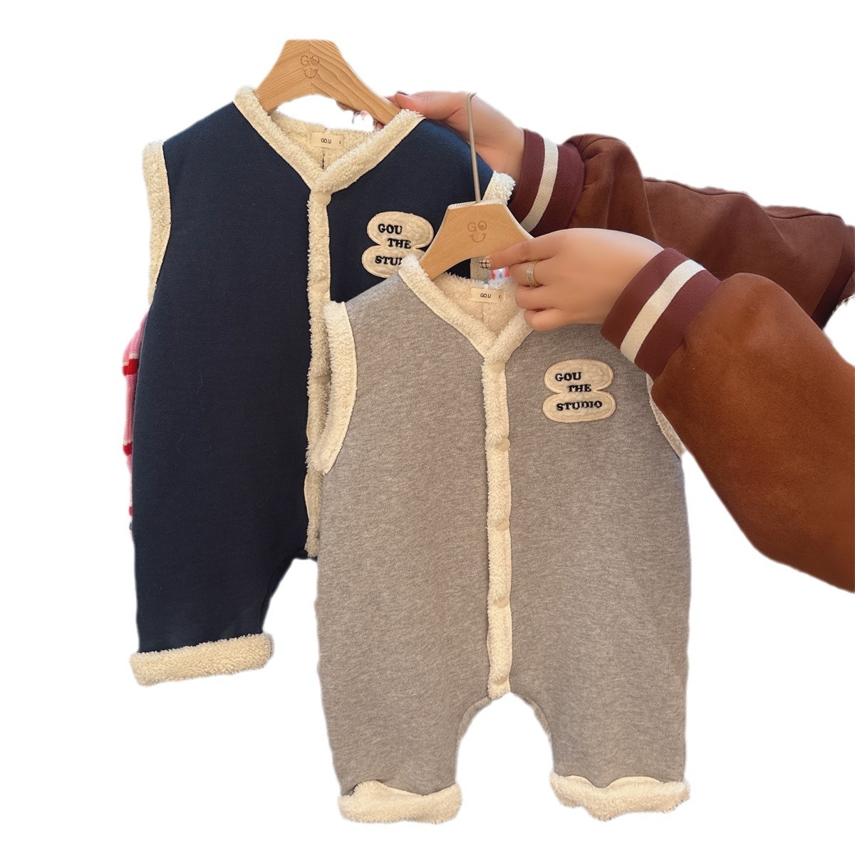 Ropa de invierno infantil coreana ropa de invierno para bebés, ropa de invierno para niños chalecos de peluche, ropa de escalada de invierno