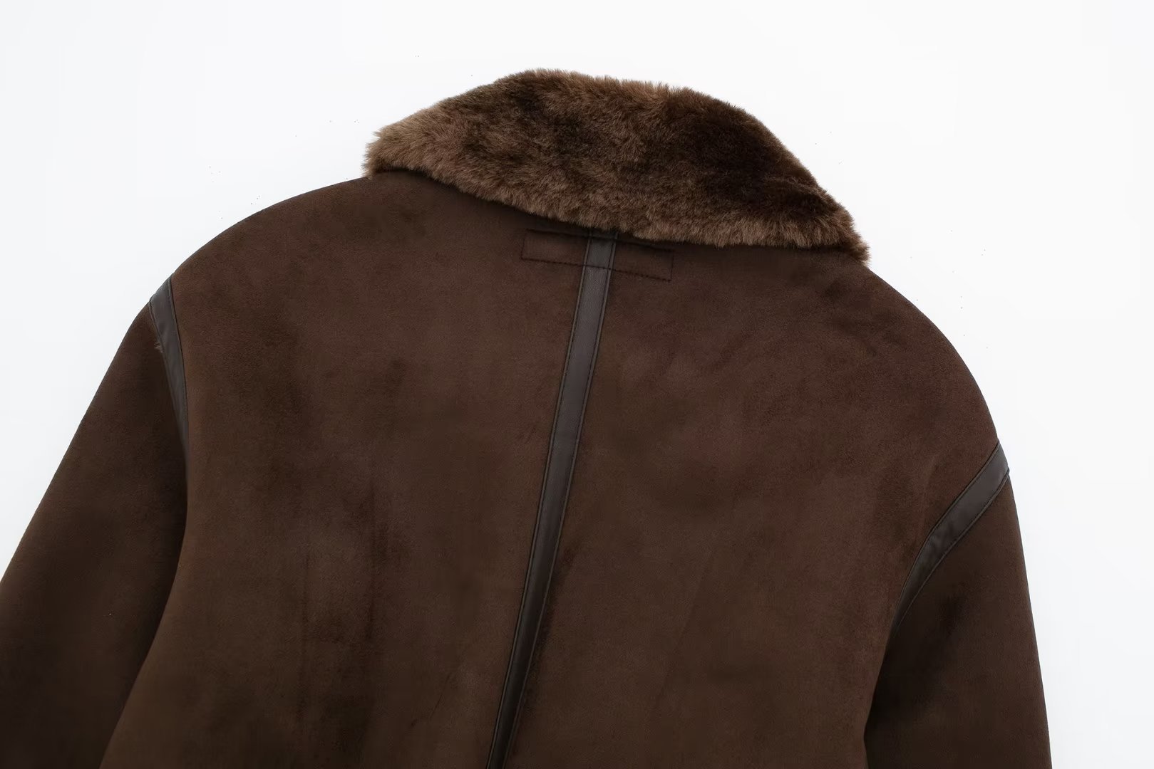 Vêtements pour femmes veste chaude en fourrure marron une pièce pour femmes 2023 automne et hiver fille chaude style moto veste à revers haut_voghion.com