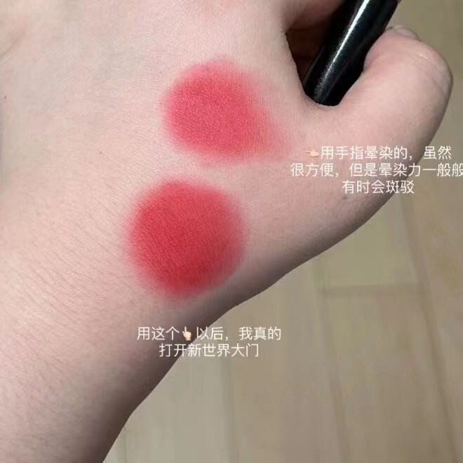 シリコン唇ブラシ丸頭携帯唇膜ブラシリップクリームミニ口紅化粧ブラシセット化粧道具スポット卸売り|undefined