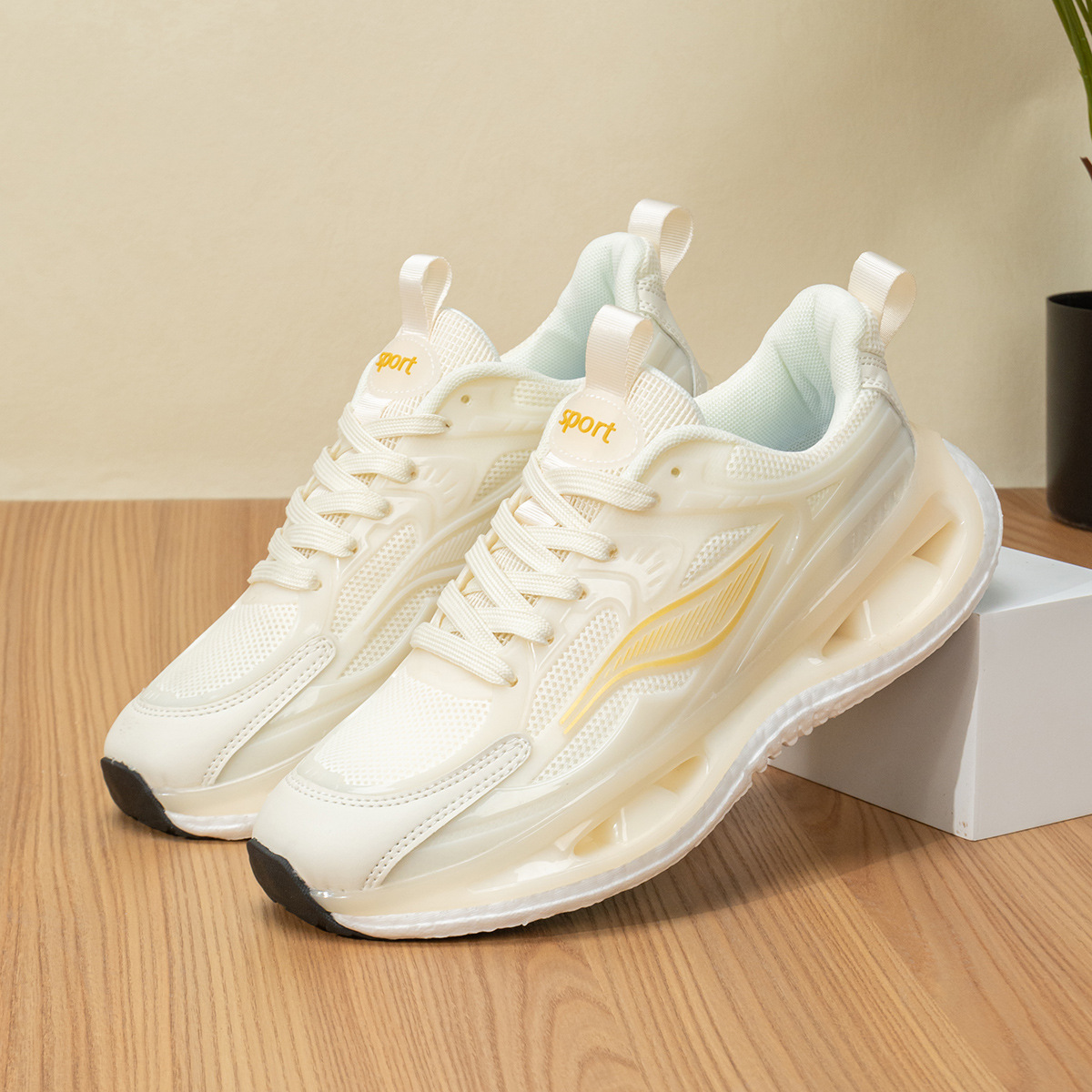 Nuevos zapatos casuales deportivos de primavera y verano, malla, transpirable, suela suave, zapatos para correr de todo fósforo, absorción de impactos, suela de palomitas de maíz súper suave e impermeable