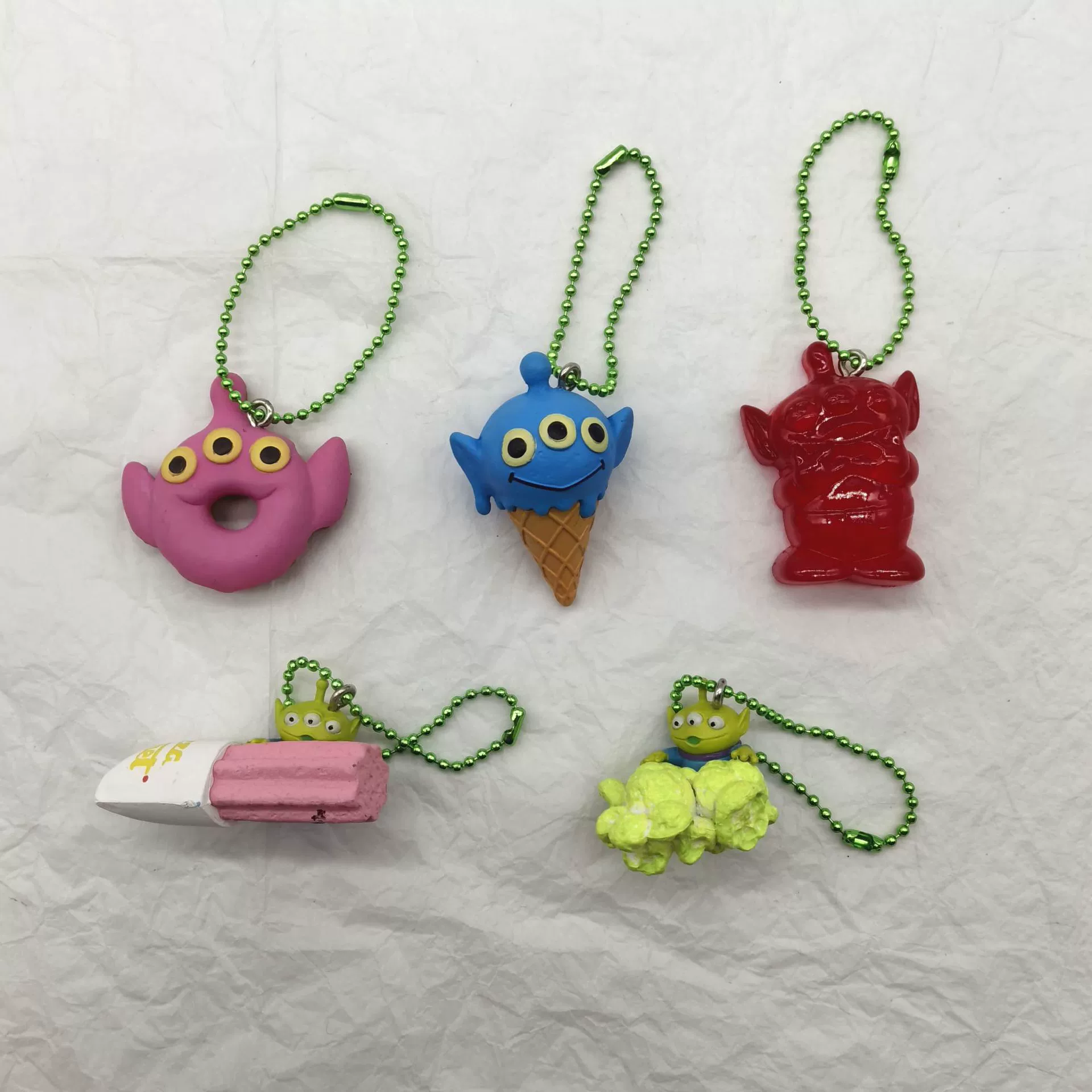 Насыпные игрушки пришельцы ALIEN Десерт Трехглазые Сладкие кружки Макарон Мороженое подвеска