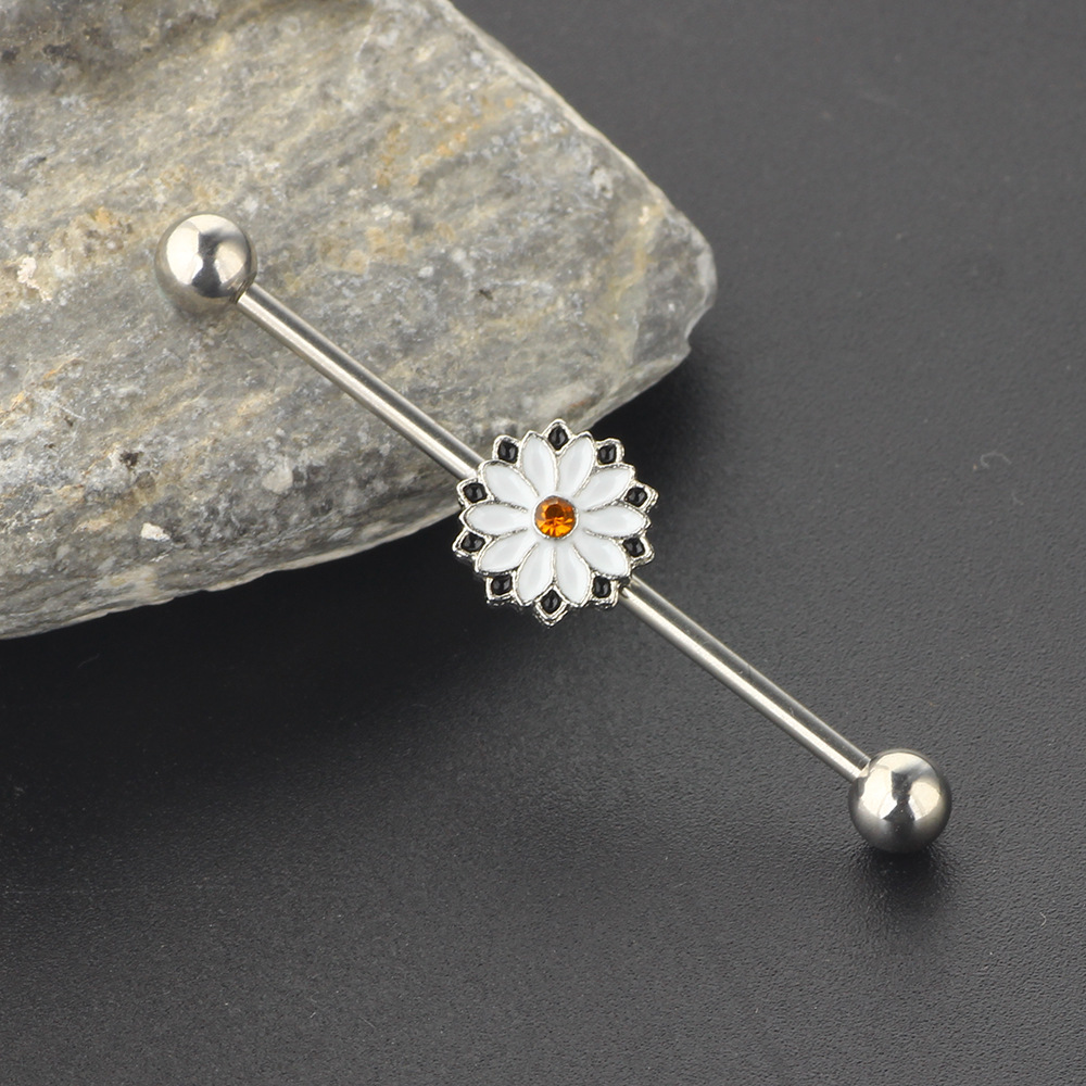 Pointed titanium steel lip stud product view