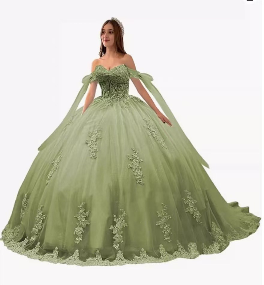 Vestido de verano de un solo hombro con falda abullonada para actuaciones en escenario, elegante atuendo para presentadora o cantante.