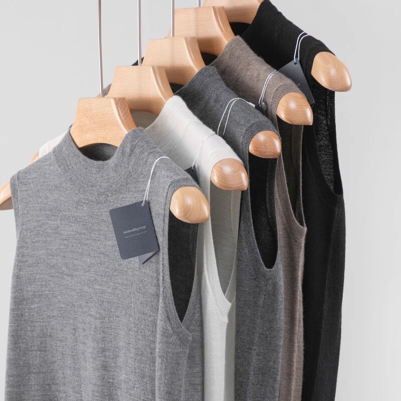 Yangzi Yarn Fine-Spun 100% Fine Wool Half-Turtleneck Knitted Vest for Women, Loose and Simple, Suitable for Commuting, Sleeveless Base Layer, Thin Yangzi Yarn Fine-Spun 100% Fine Wool Half-Turtleneck Knitted Vest for Women, Loose and Simple, Suitable for Commuting, Sleeveless Base Layer, Thin