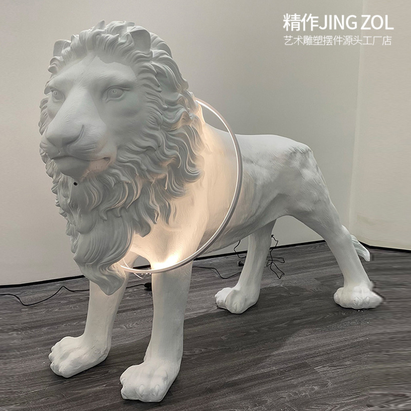 Designer Lion Sculpture Ornaments Sales Department Shopping Mall Living Room Decorative Lamp Hotel Exhibition Hall Orangutan Animal Floor Lamp