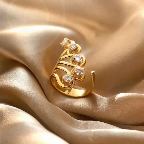 Cross-Border European and American Ins Zircon Rings, Light Luxury High-End Titanium Steel Rings, Fashionable and Versatile, Non-Fading Jewelry Wholesale