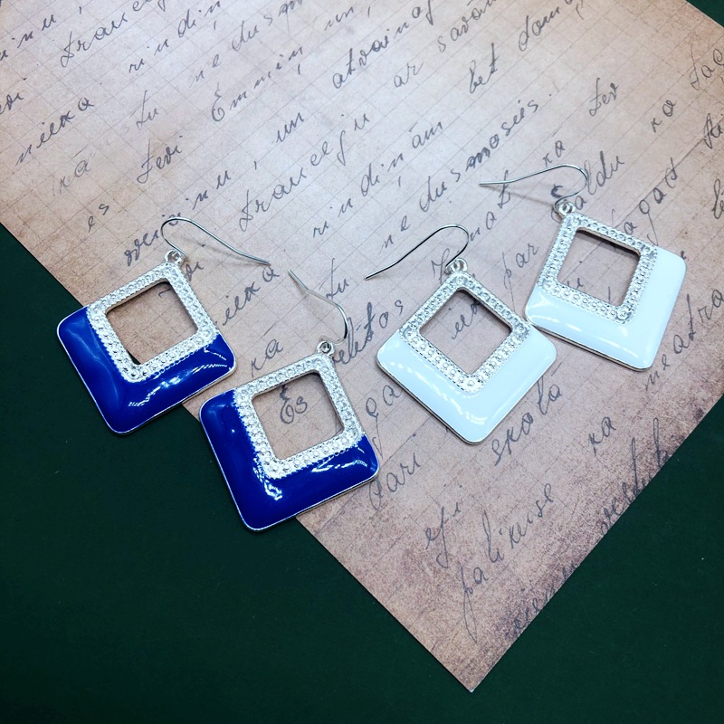 Fashion Blue And White Drip Glaze Metal Earrings display picture 2