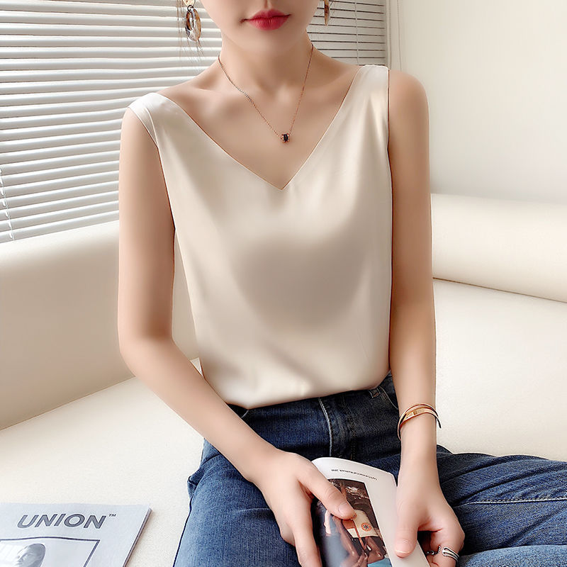 24 Silk Camisole Women's Inner Suit White Black Bottoming Satin Mulberry Silk Top Small Summer V-Neck