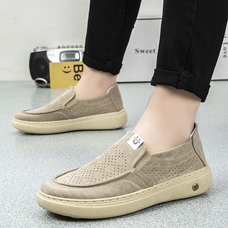 Zapatos casuales de hombre viejos zapatos de tela de Beijing primavera nuevos zapatos de hombre cómodos y ligeros transpirables con suela suave zapatos de pedal