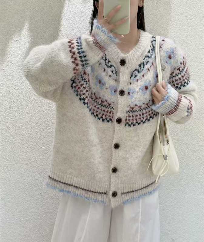 简约2025圆领手工花朵针织毛衣开衫女秋冬新款显瘦针织衫外套上衣|undefined