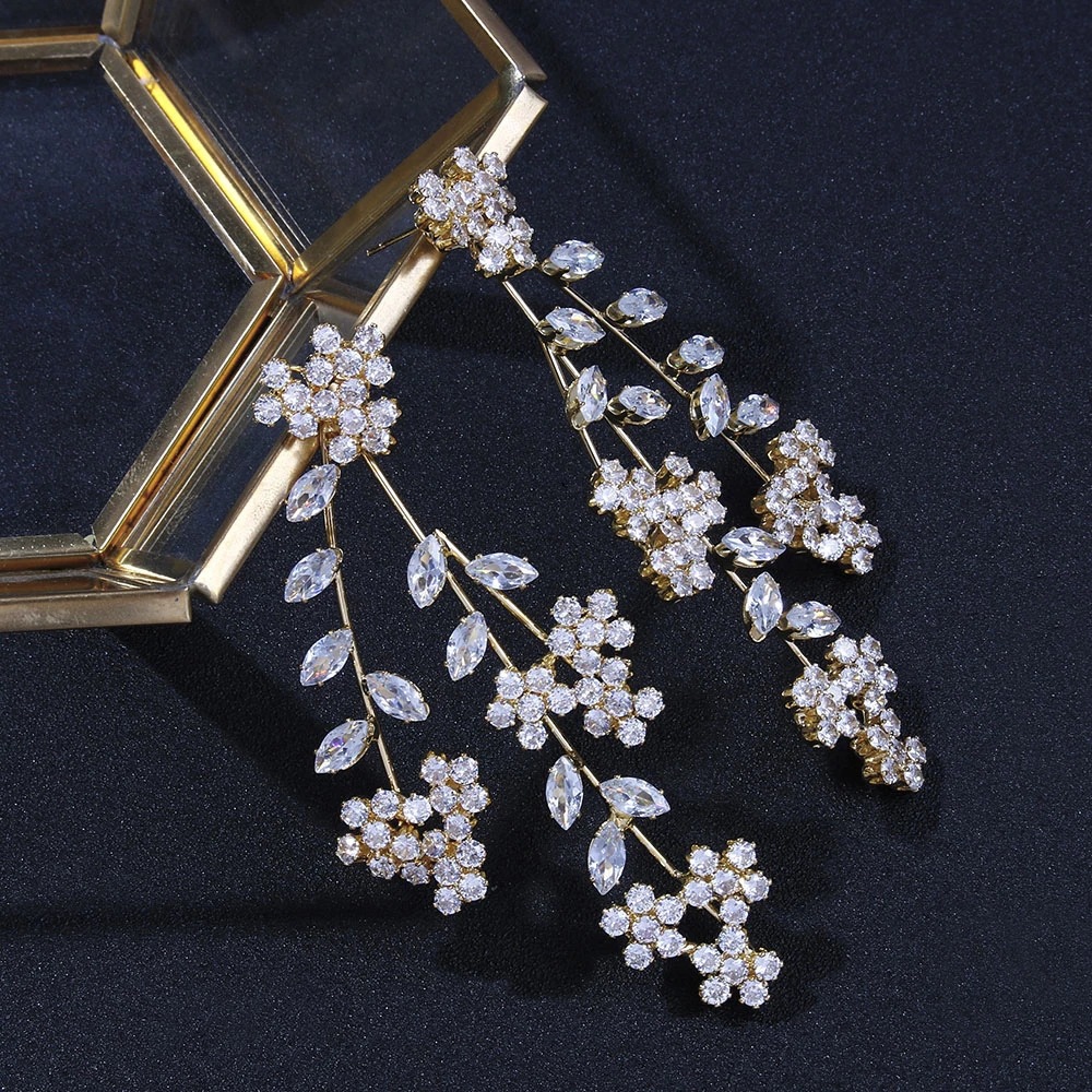 Fashion-Flower-Cubic-Zirconia-