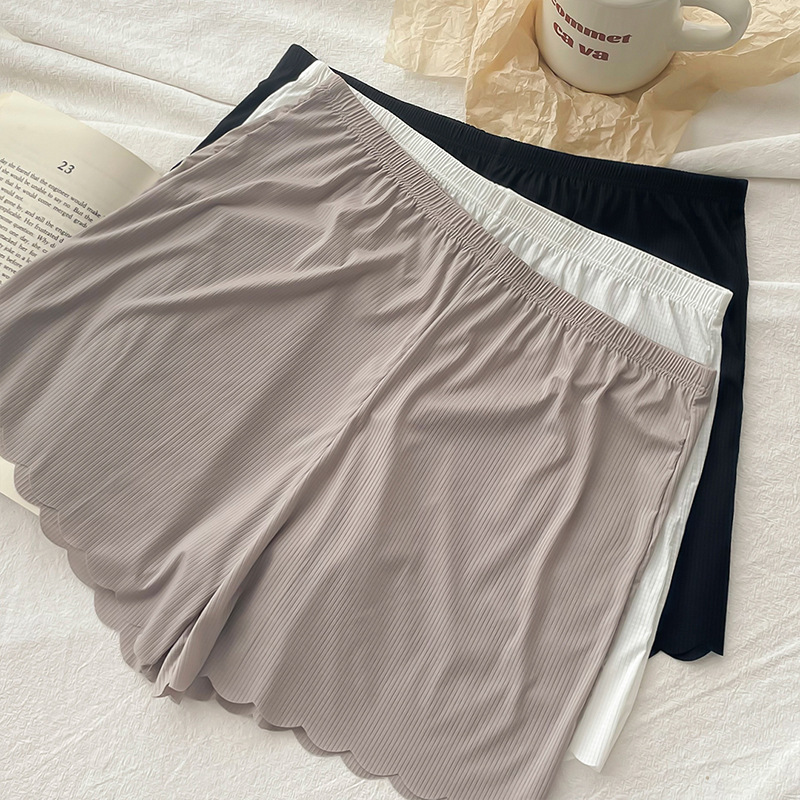 New ice silk loose-feeling anti-exposure home shorts, pajamas, safety pants, leggings for women, comfortable and breathable in summer