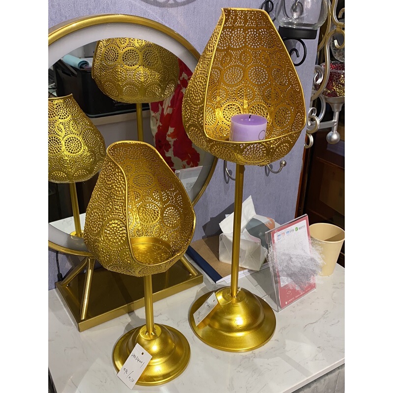 2025 Iron Candlestick Ornaments Carved Romantic Candle Shop Wedding Decorations Wall Mirror Household Products 2025 Iron Candlestick Ornaments Carved Romantic Candle Shop Wedding Decorations Wall Mirror Household Products