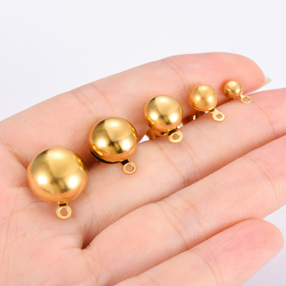 304 Stainless Steel Material Semicircle stud earrings Festival Solid Color Pattern 20 PCS/Package 304 Stainless Steel Solid Color Flower Shape Bead Caps Jewelry Accessories