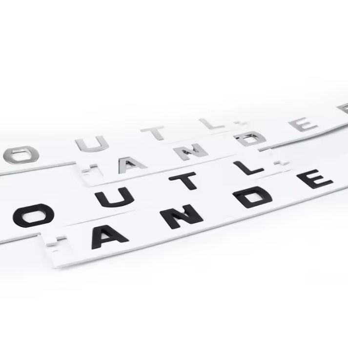 Suitable for 2013-2021 Old Model Outlander Lettering Sticker on the Front Hood Emblem Outlander Modified Outlander