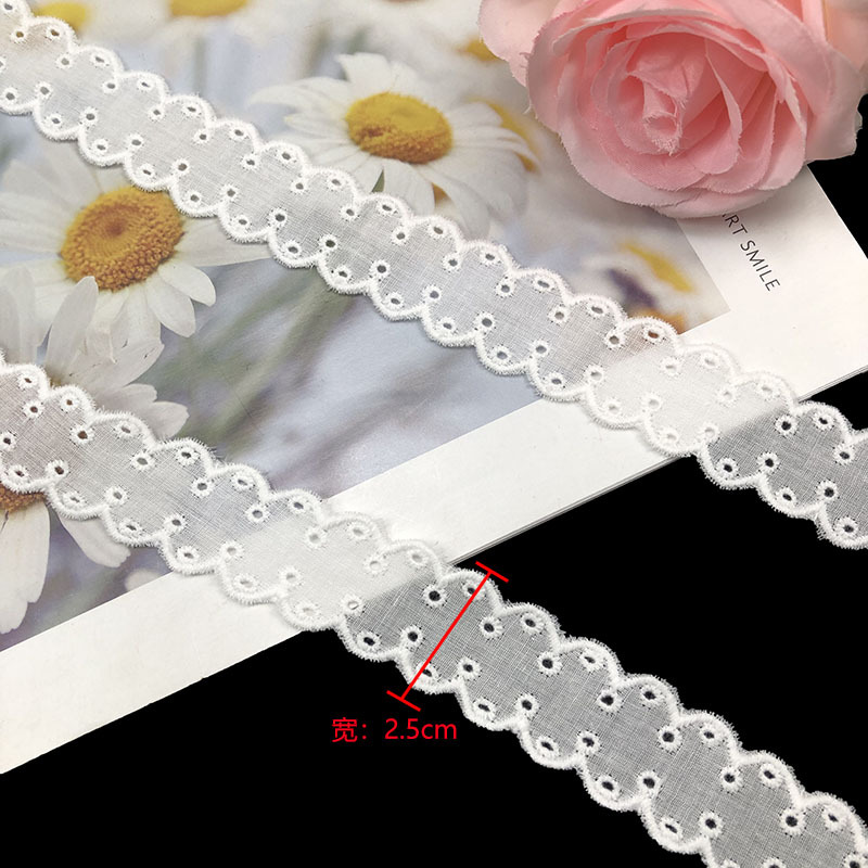 Стиль четырех с половиной выбеленных цветов