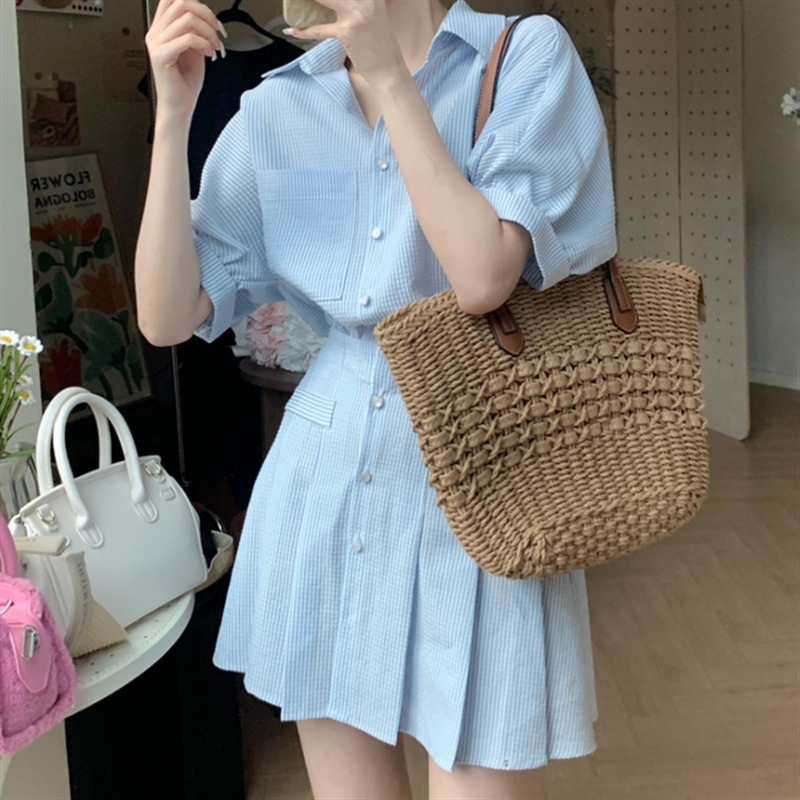 2026 Spring Age-Reducing Fashion Polo Collar Striped Shirt Dress for Women Slimming Tea Break French Pleated Skirt