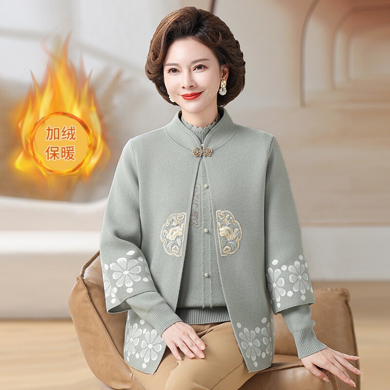 Thickened Velvet Chinese Style Suit Mother's Clothing Middle-Aged and Elderly Women's Knitted Sweater Cardigan Autumn and Winter Two-Piece Set Thickened Velvet Chinese Style Suit Mother's Clothing Middle-Aged and Elderly Women's Knitted Sweater Cardigan Autumn and Winter Two-Piece Set