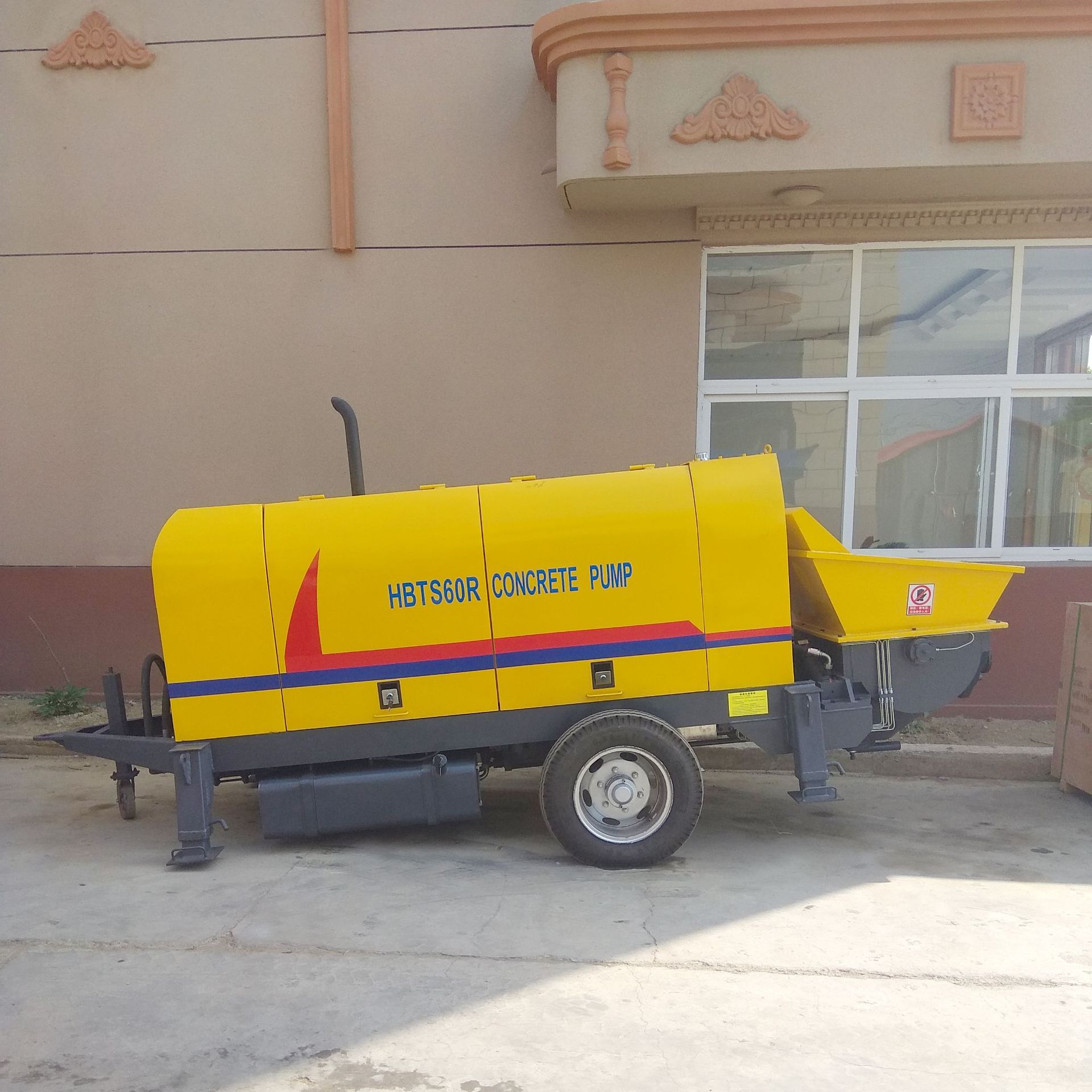 新赛混凝土输送泵 地泵 拖泵 混凝土泵 HBTS60-12-82R道依茨柴泵