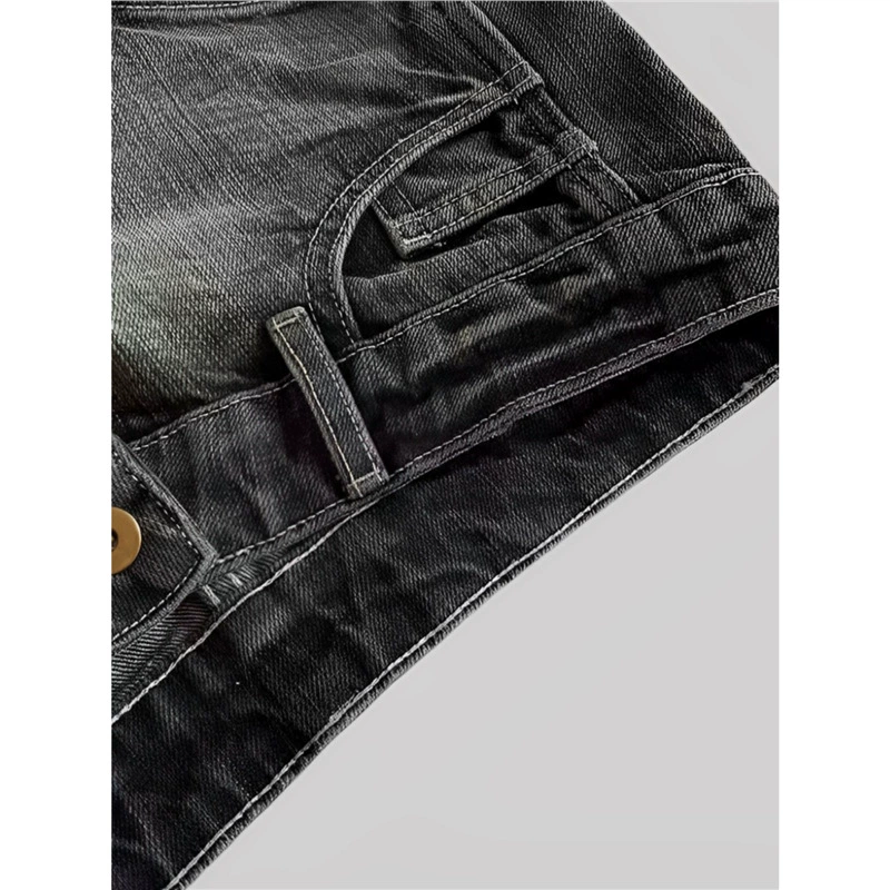 Джинсовые шорты женские, приталенные, washed black, заниженная талия