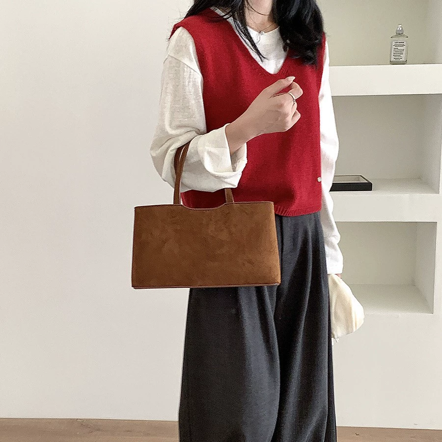 Handheld demi-season capacious bag, high-end