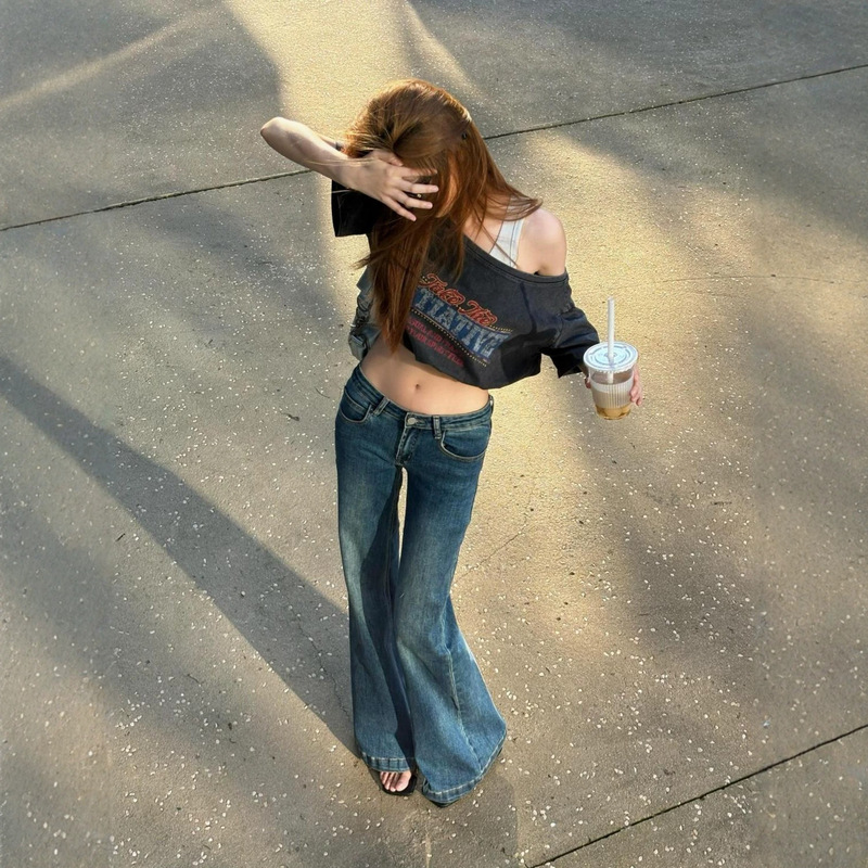 American retro flared jeans for women, autumn 2026 new style, slim-fit, low-waisted, slimming, for petite hot girls American retro flared jeans for women, autumn 2026 new style, slim-fit, low-waisted, slimming, for petite hot girls