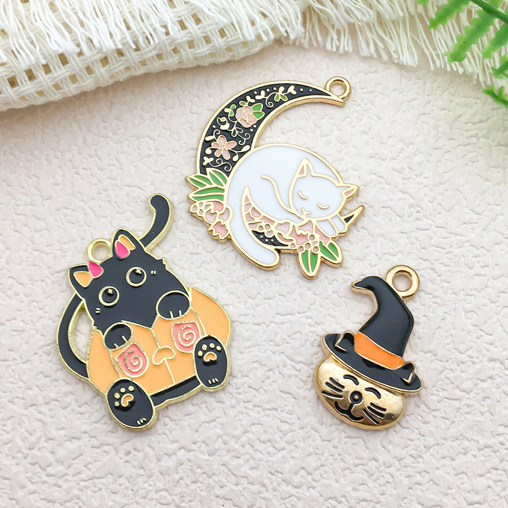 5g Weight Pendant Jewelry Making Type 16*24mm, 20*20mm, 20 * 21mm Jewelry Making Size DIY Jewelry Accessories Classification 1 Piece Quantity Alloy Material Halloween Festival Pumpkin, Cat, Bat Pattern Enamel Design Cartoon Style, Cute Style 1 Piece 16*24mm 20*20mm 20 * 21mm Alloy Pumpkin Cat Bat Pendant 6