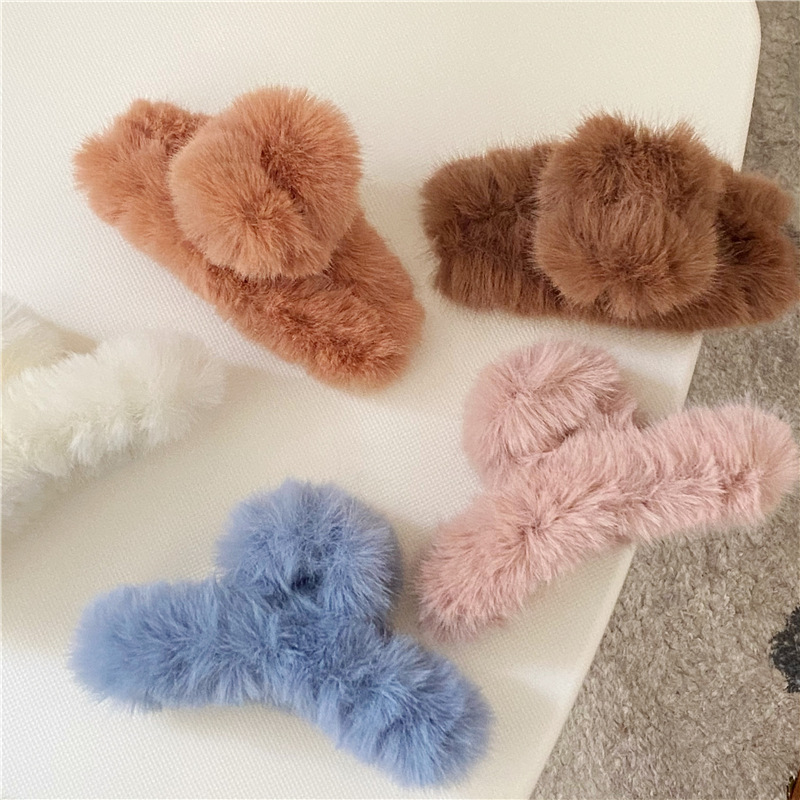 Simple Style Solid Color Plush Hair Claws3