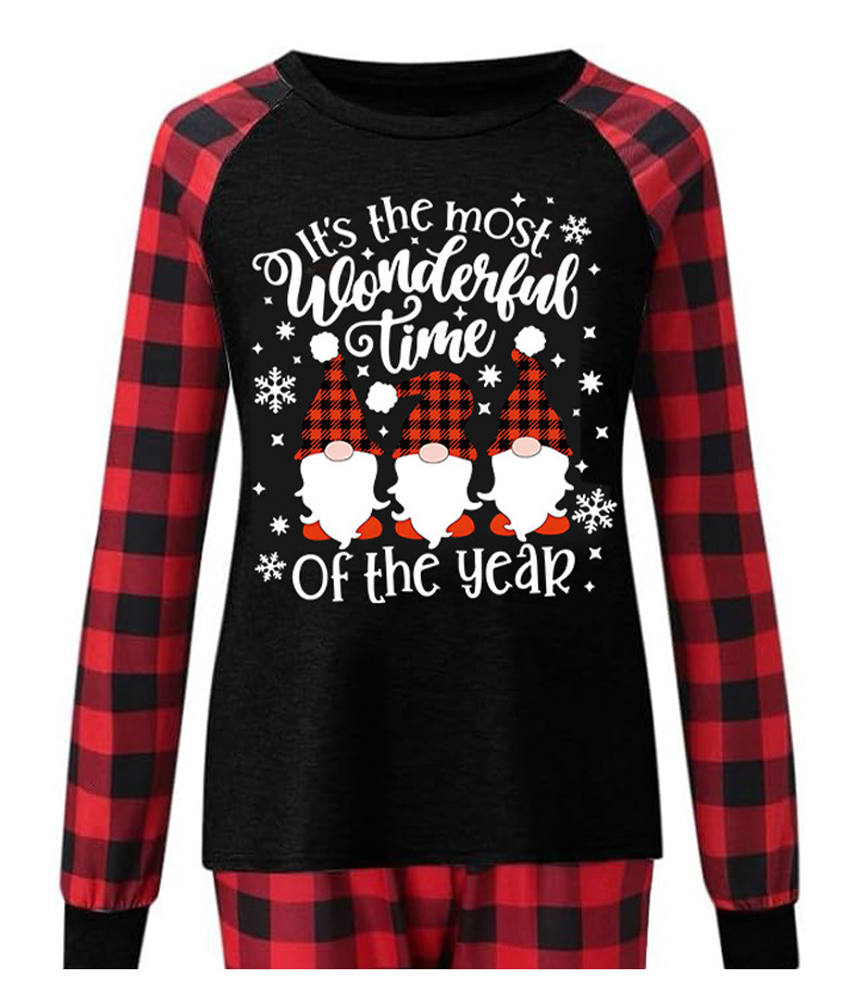 Women's Sleepwears Santa Claus style home clothes with English letters printed parent child clothes with hats, black and red color matching_voghion.com