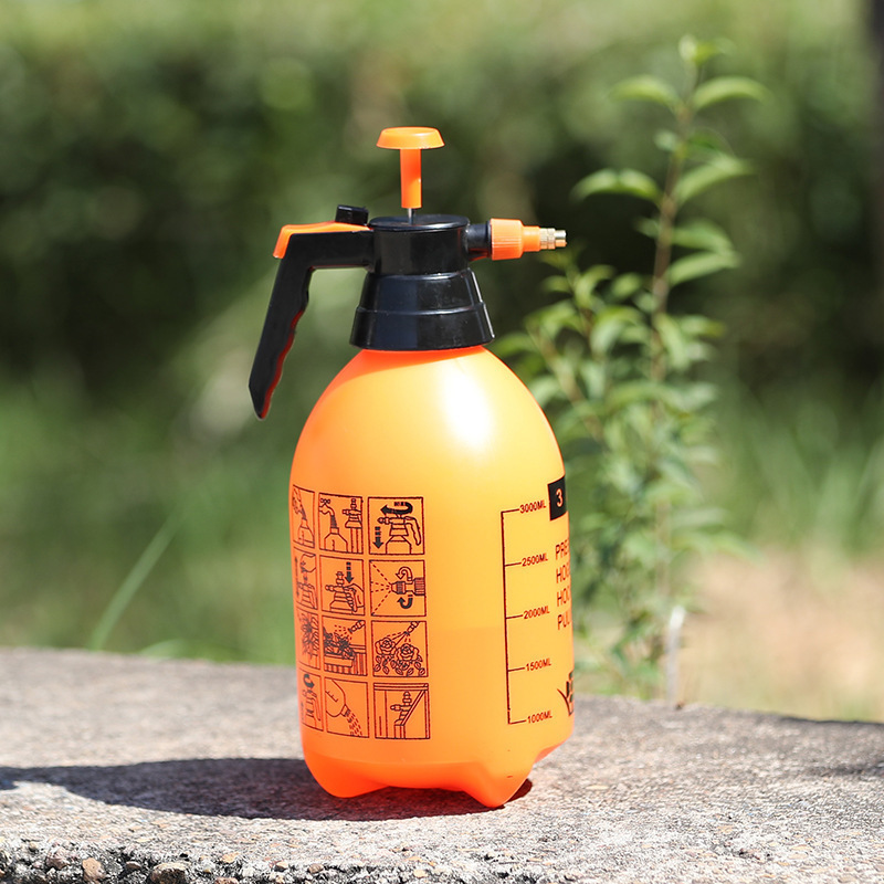 Capacious handheld disinfectant spray