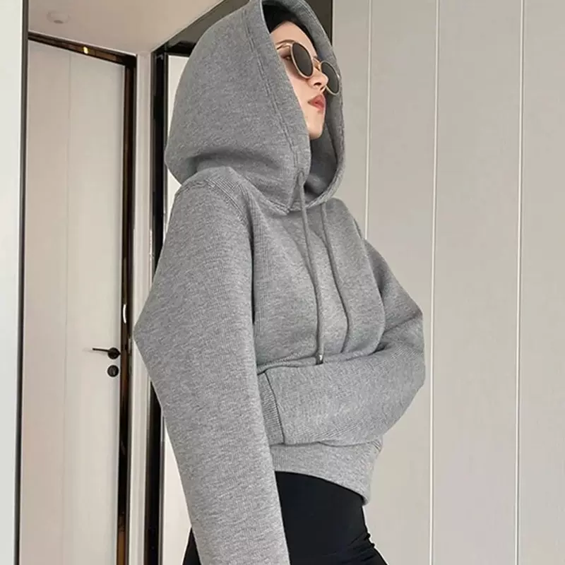 2025秋冬季短款长袖连帽灰色加绒卫衣女新款小众气质百搭上衣潮流