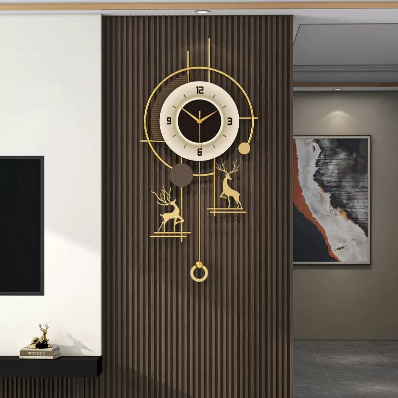 钟表轻奢2025新款餐厅网红中古风挂钟现代简约客厅家用时钟挂墙