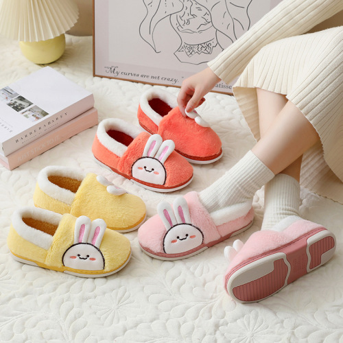 Postpartum shoes for pregnant women, maternity slippers with heel cover, non-slip, soft-soled indoor home slippers for spring, summer, autumn and winter.