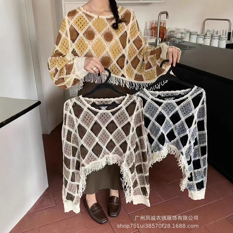 Autumn Retro Style Round Neck Pullover Loose Crochet Hollow Long-Sleeved Sweater Versatile Short Top