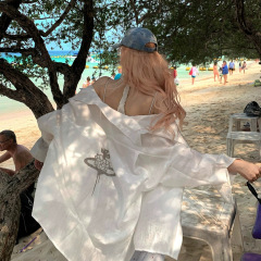 Ths9iロマンチックな脱出薄い長袖日焼け止めシャツ女性のゆるい上着夏コートブラウス