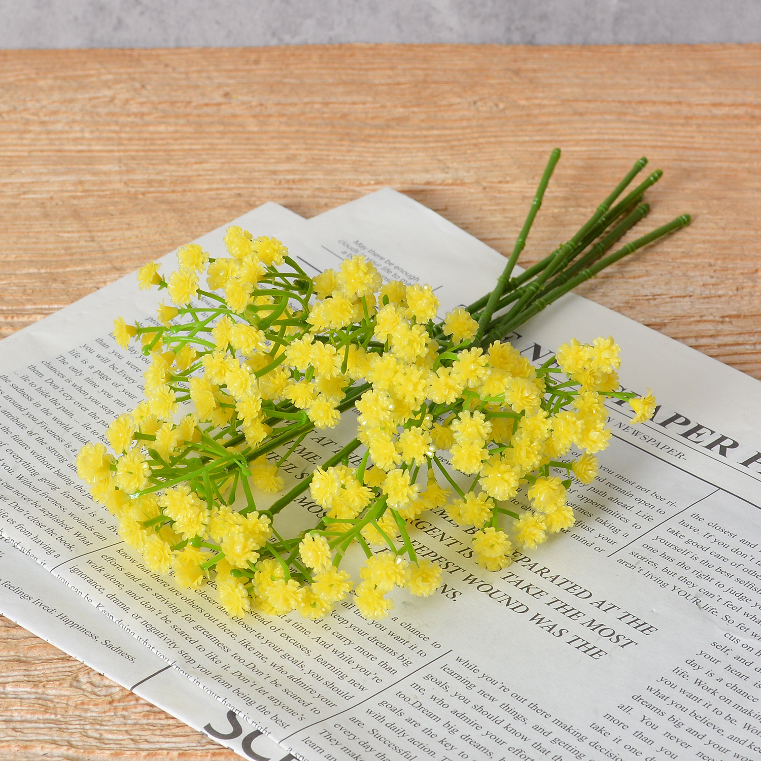 Amarillo de la estrella llena de cielo (Ramas cortas 28CM)