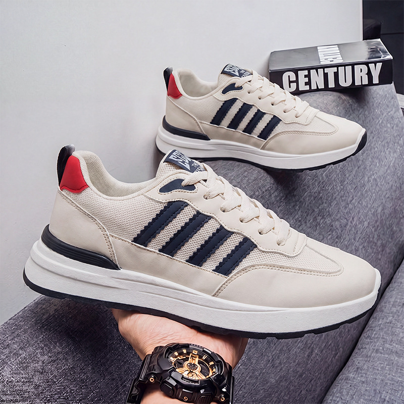 En el verano de 2026, los nuevos zapatos masculinos, la superficie de la red, los zapatos deportivos de ocio transpirables, los zapatos de papá estudiantil de fondo grueso para correr