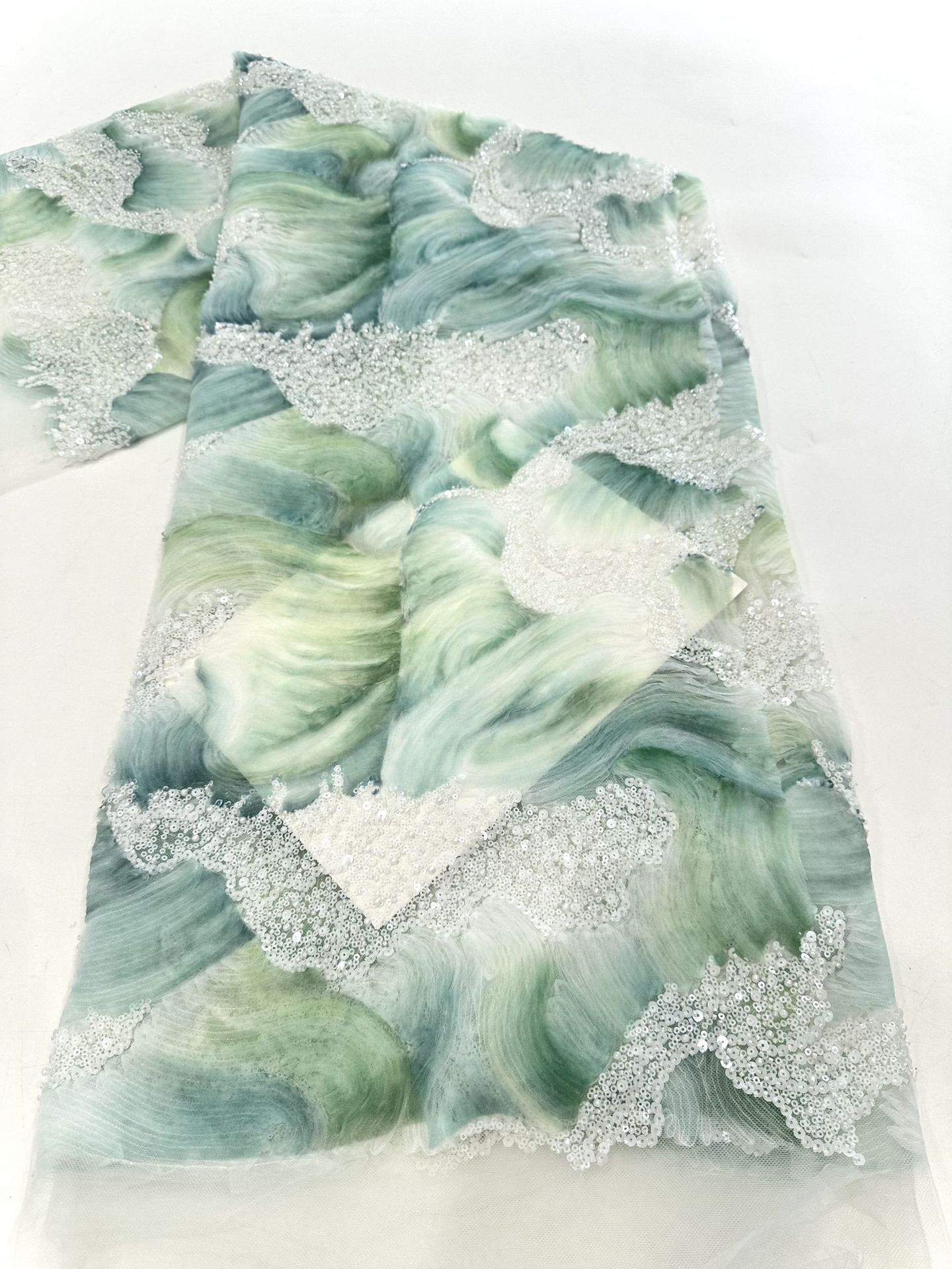 Tejido de vestido de boda ondas tridimensionales flor de sequilla vestido tela de moda rendimiento vestido de baile tela bordada