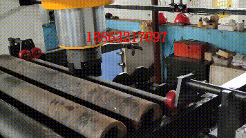 航空合金浇铸管全自动校直机2