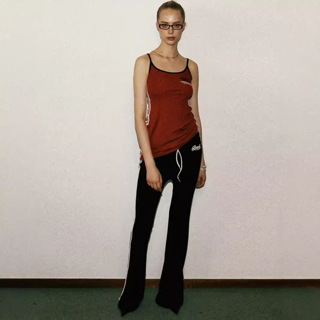 바드 블러드 핫 소녀 섹시한 한국 자수 사이드 바지 스포츠 플래 팬츠 슬림 핏 피규어 바지 가을