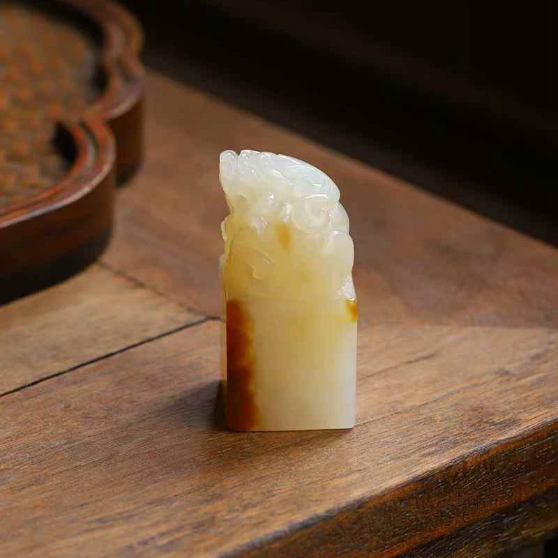 Ювелирные изделия из нефрита Hetian Jade Factory Store Натуральный нефрит Синьцзян Hetian Jade Русский материал Старый материал Красивый сахарный цвет Pixiu Seal