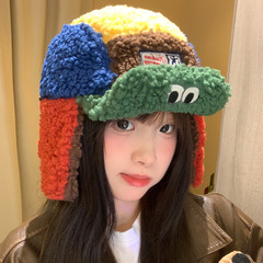 可爱拼色羊羔毛绒搞怪鸭舌雷锋帽女冬季保暖护耳包头帽子2025新款