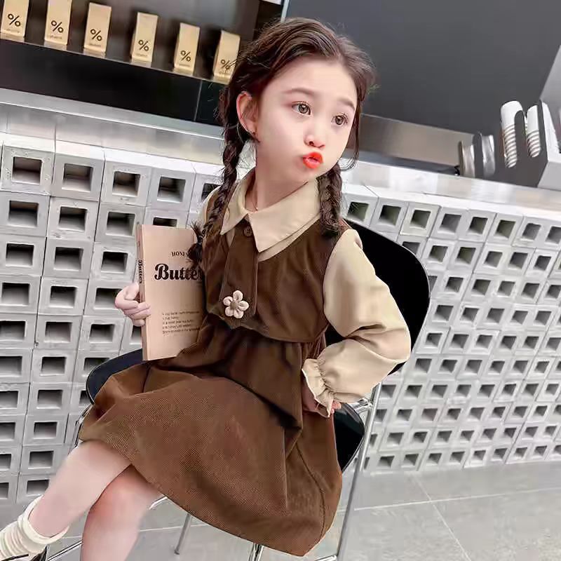 Autumn dress