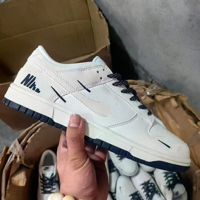 Putian Shoes Pure Original Dunk Multi-Logo Collaboration Retro Trendy Shoes Skateboard Casual Sb Unisex Versatile Sports Shoes Running Shoes Putian Shoes Pure Original Dunk Multi-Logo Collaboration Retro Trendy Shoes Skateboard Casual Sb Unisex Versatile Sports Shoes Running Shoes