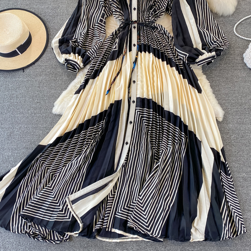 Vêtements pour femmes Automne col rond ample mince à manches longues imprimé satin simple boutonnage robe plissée élégante légère luxe longue jupe_voghion.com