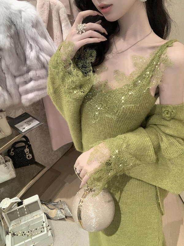 多伦多之秋 立体针织花朵开衫蕾丝拼接吊带毛衣懒人套装女两件套|undefined