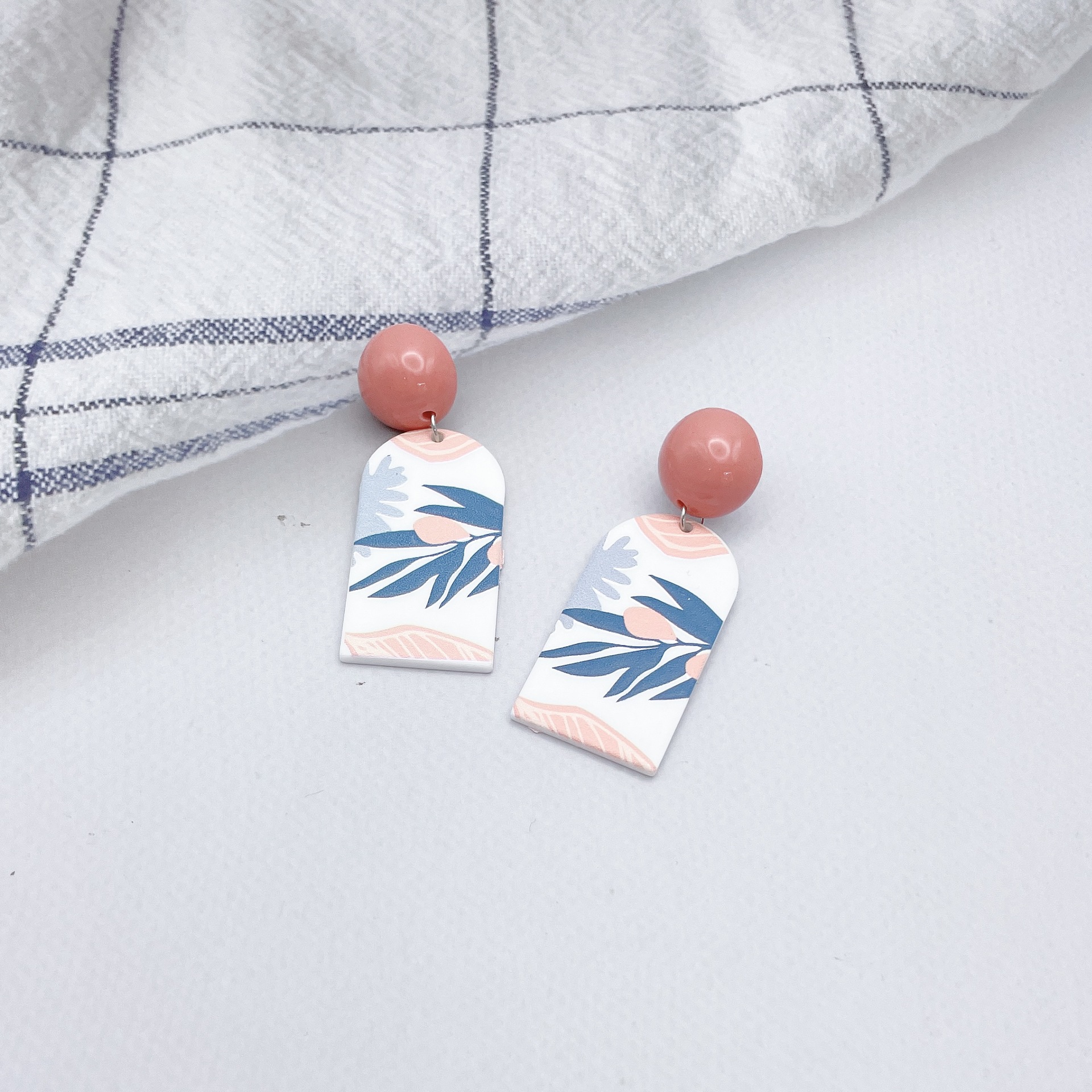 669724bb4179cf05cf1f623d5dce5b