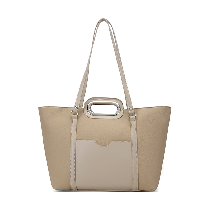 Bolso retro de gran capacidad para mujeres 2026 primavera nueva moda simple, lujoso, ligero y versátil bolso de hombro bajo la axila