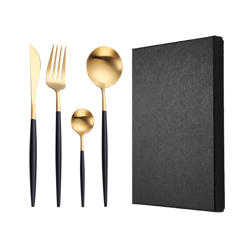 Cuchillo de vajilla de acero inoxidable 304, tenedor y cuchara transfronterizo portugués vajilla occidental cuchillo de carne, tenedor y cuchara caja de regalo de cuatro piezas