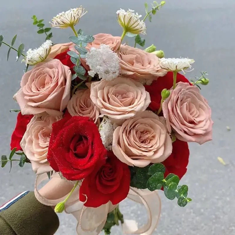 婚礼手捧花新娘手捧结婚出片郁金香领证仿真花拍照道具七夕|undefined